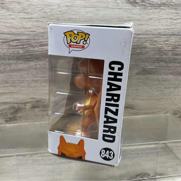 2021 Funko Pop! Vinyl: Pokémon - Charizard #843 *Damaged Box* - Picture 5 of 6